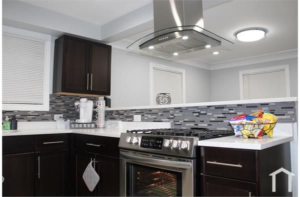 5801 W Washington Blvd, Chicago, IL 60644