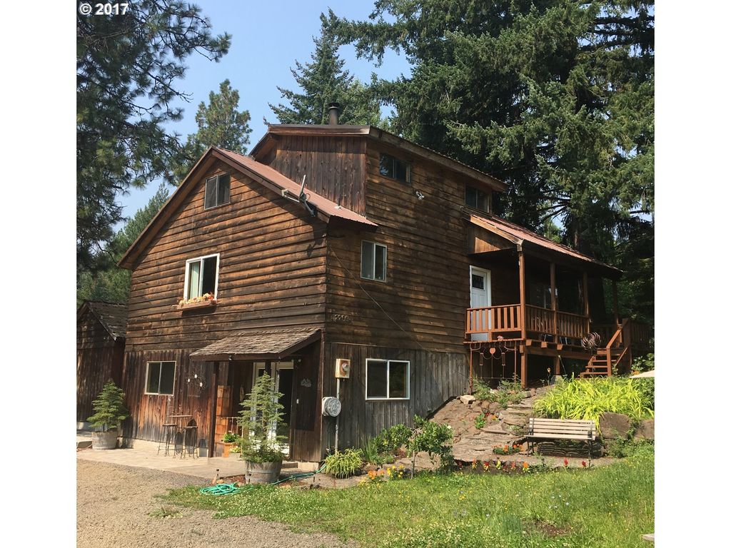 2299 Highway 141, Trout Lake, WA 98650