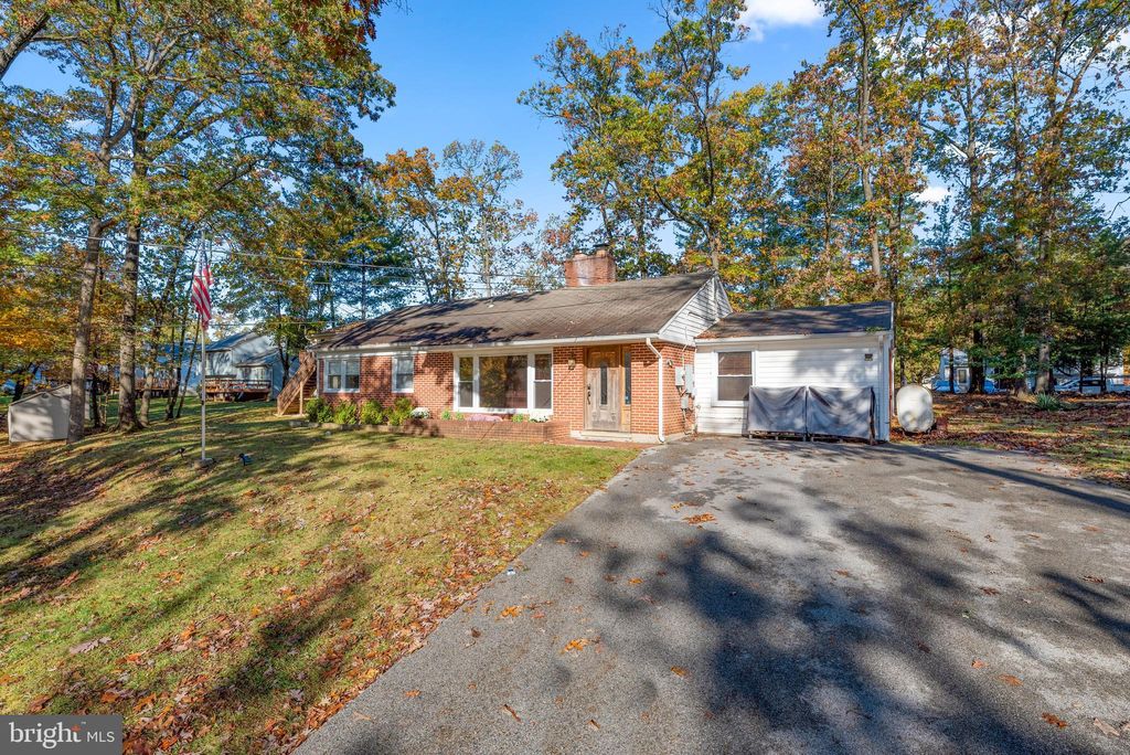 7414 Inwood Ave, Baltimore, MD 21228