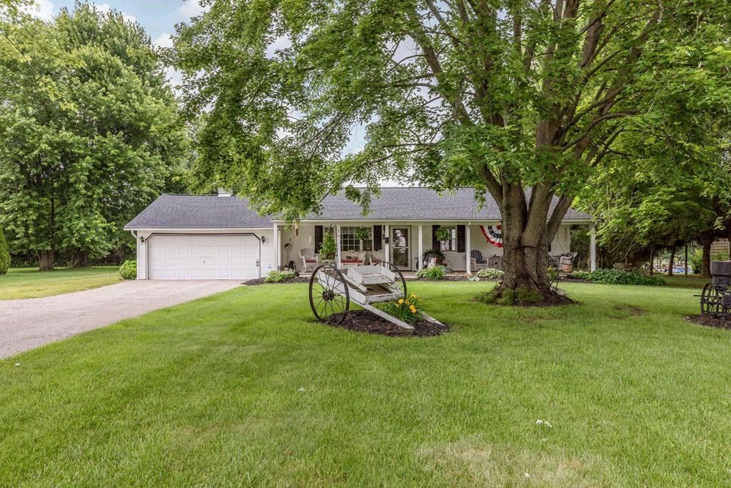 2569 Summit Rd SW, Pataskala, OH 4 Bed, 3 Bath SingleFamily Home