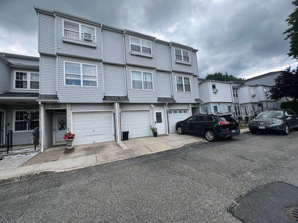 104 Lorraine Loop, Staten Island, NY 10309 Trulia