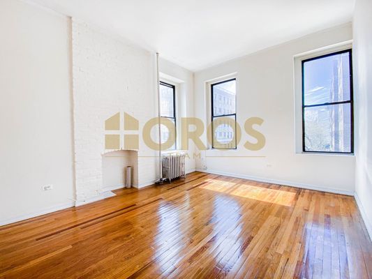 273 E 3rd St #5W, New York, NY 10009