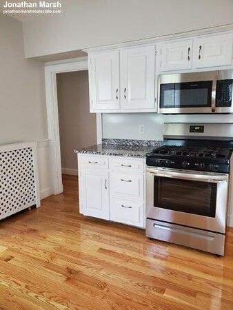 648 South St #2, Roslindale, MA 02131