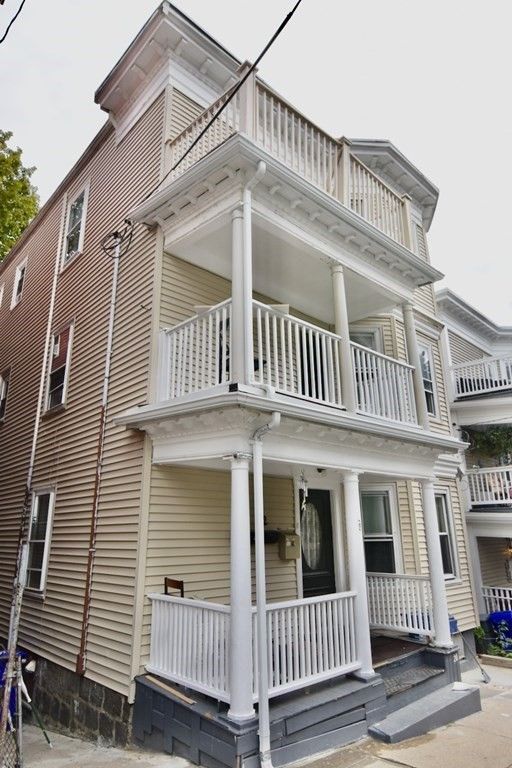 20 Peverell St #2, Dorchester, MA 02125