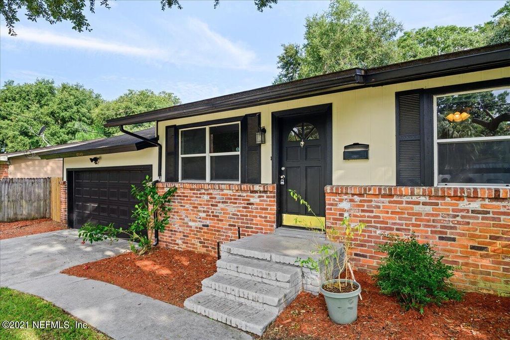 10545 Jorick Rd, Jacksonville, FL 32225