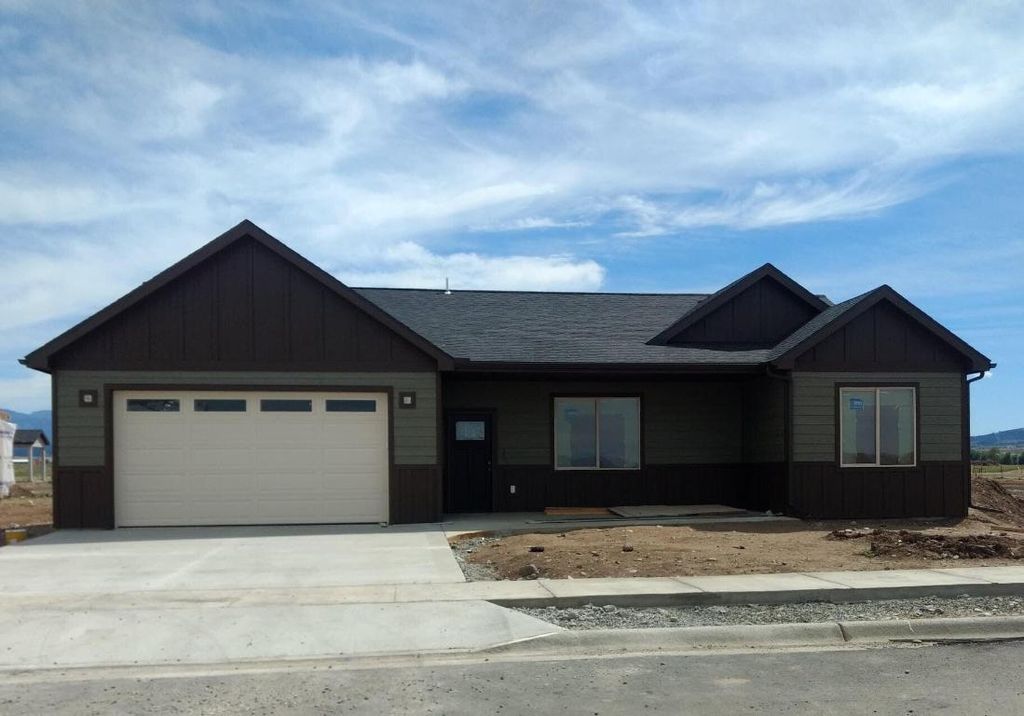 3269 Lizzy St, East Helena, MT 59635
