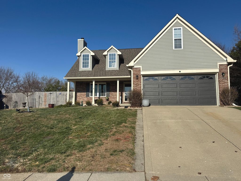 7202 Bethel Ct, Avon, IN 46123 | MLS# 22076356 | Trulia, image size:1024x768