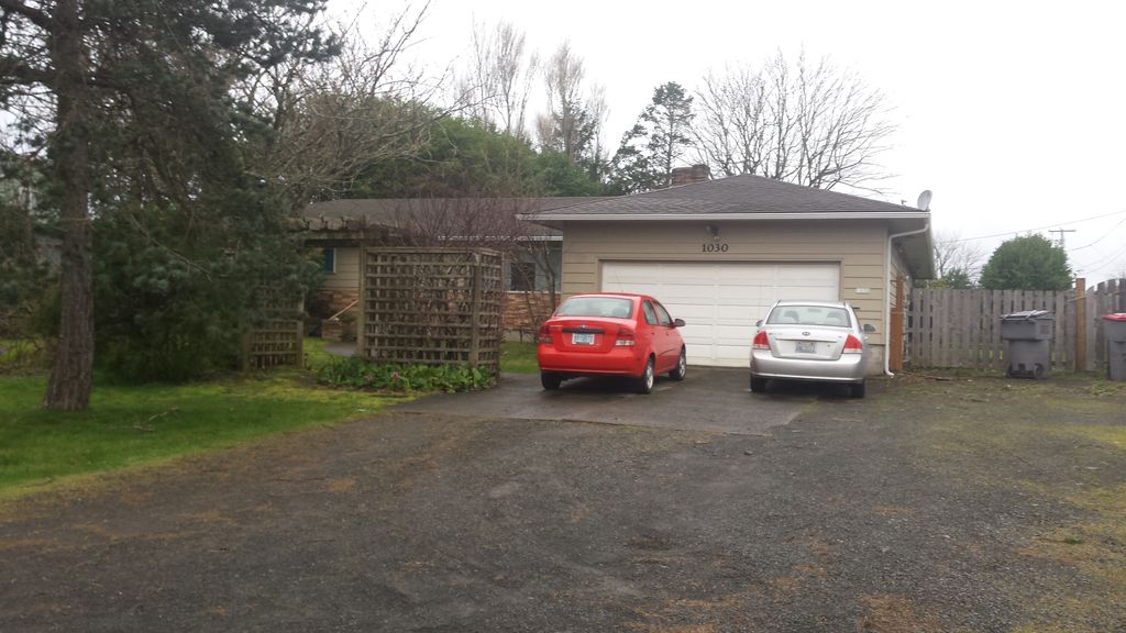1030 N Roosevelt Dr, Seaside, OR 97138