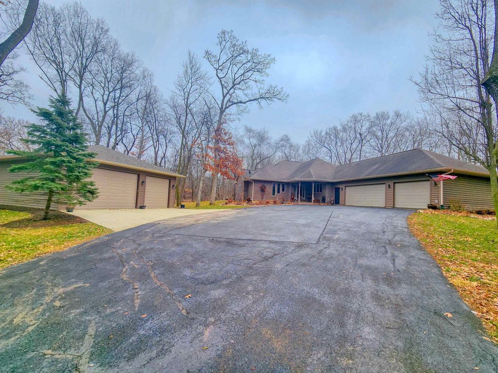 2121 Timber Shore Dr, Lanark, IL 61046 Trulia