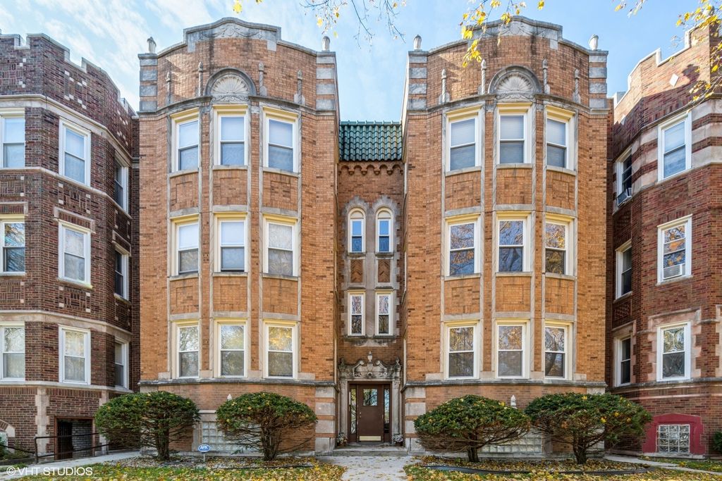 8134 S Calumet Ave #1N, Chicago, IL 60619