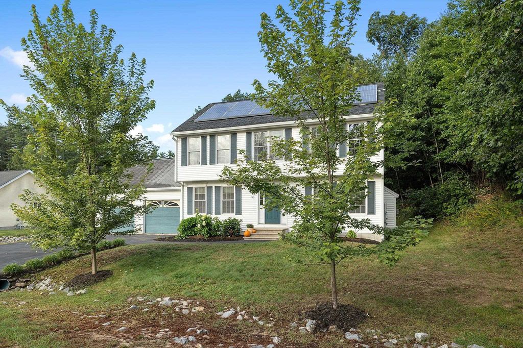 68 Plymouth Dr, Concord, NH 03301