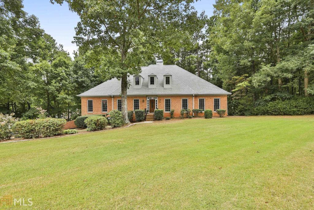 5228 Holly Springs Dr, Douglasville, GA 4 Bed, 3 Bath