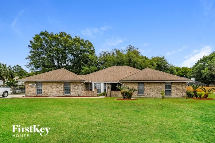 11853 Leafdale Cir W, Jacksonville, FL 32218
