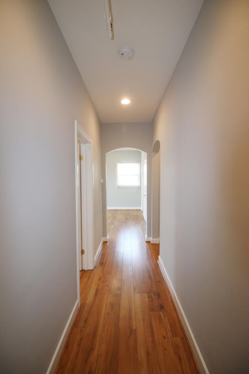 777 S Westmoreland Ave #411, Los Angeles, CA 90005