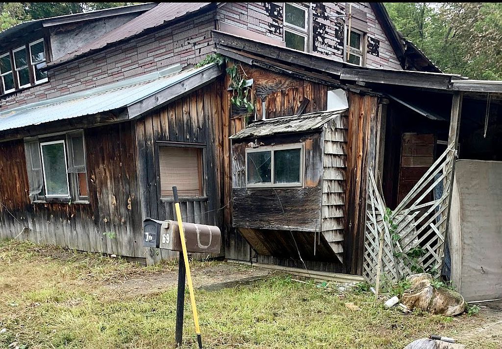 70 Curtis Ln, Mineville, NY 12956 Trulia