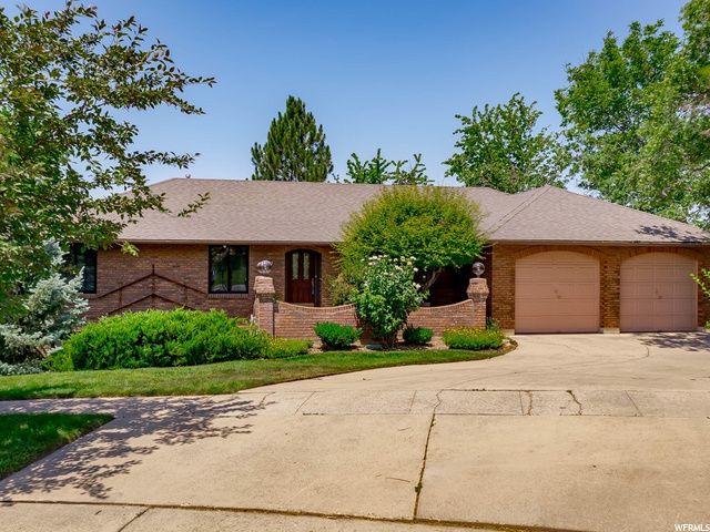 187 Pinewood Cir, Layton, UT 84040