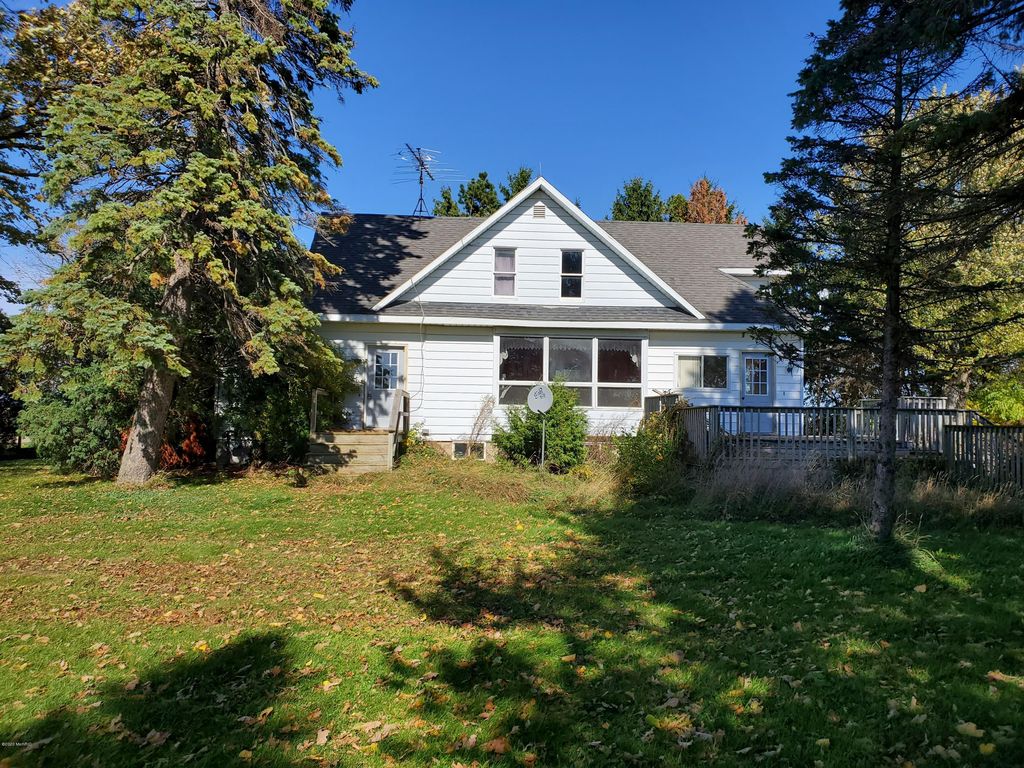 8855 S Ely Hwy, Middleton, MI 3 Bed, 2 Bath SingleFamily Home 15