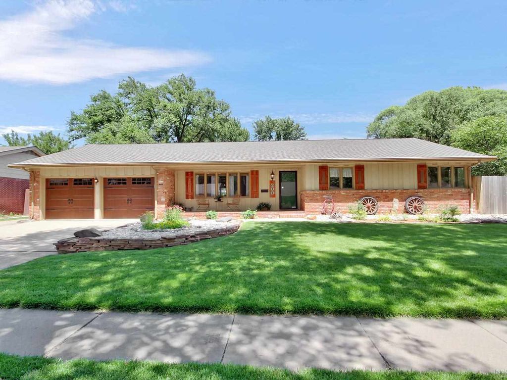 200 N Post Oak Rd, Wichita, KS 67206 Trulia