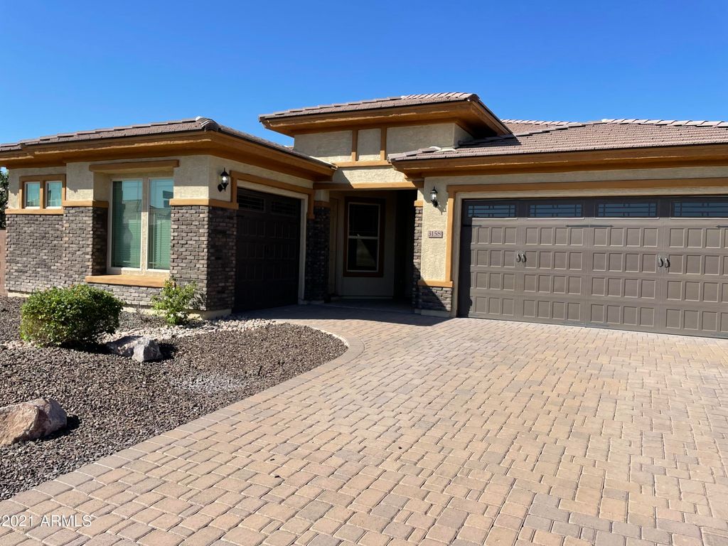 3158 N Los Alamos, Mesa, AZ 85213