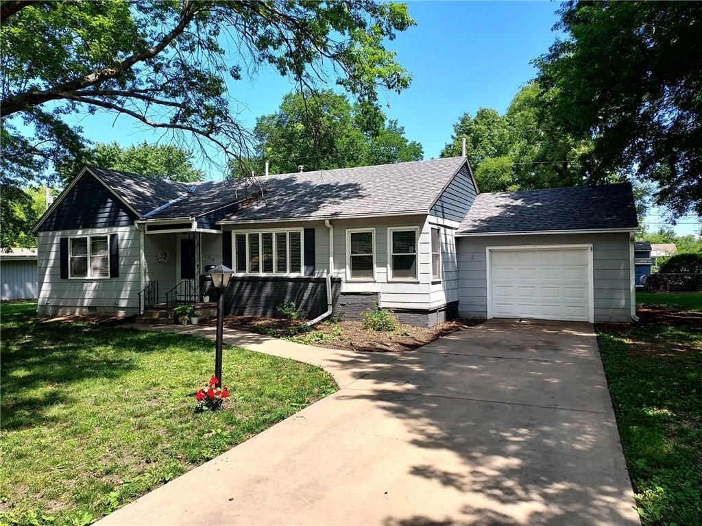 216 W Shawnee St, Gardner, KS 66030 Trulia