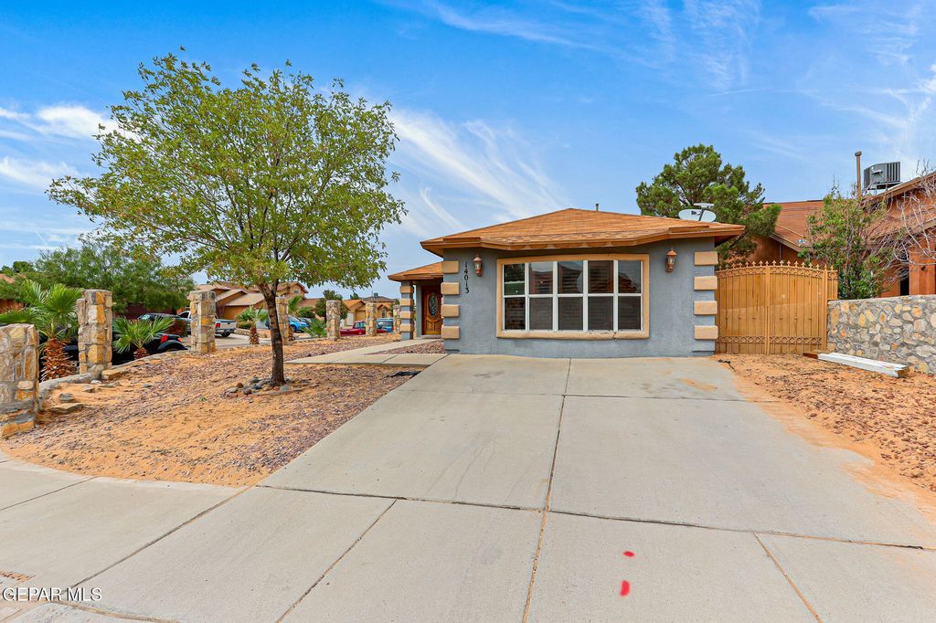 14013 Tierra Halcon Dr, El Paso, TX 79938