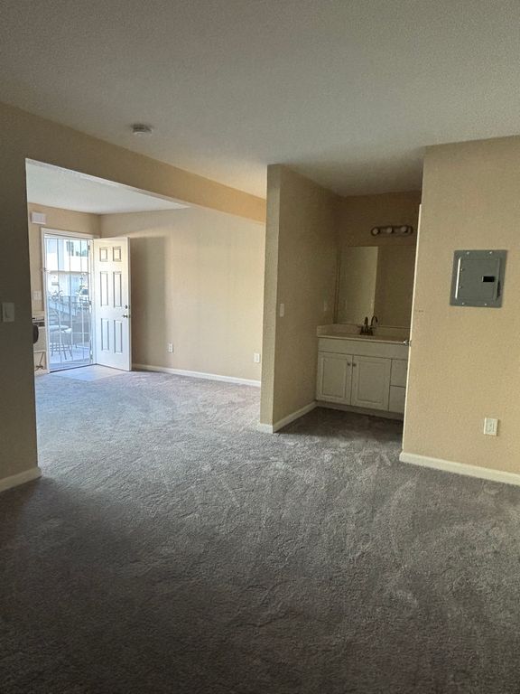 14 Donegal Ct 13, Pleasant Hill, CA 94523 Apartment for Sale