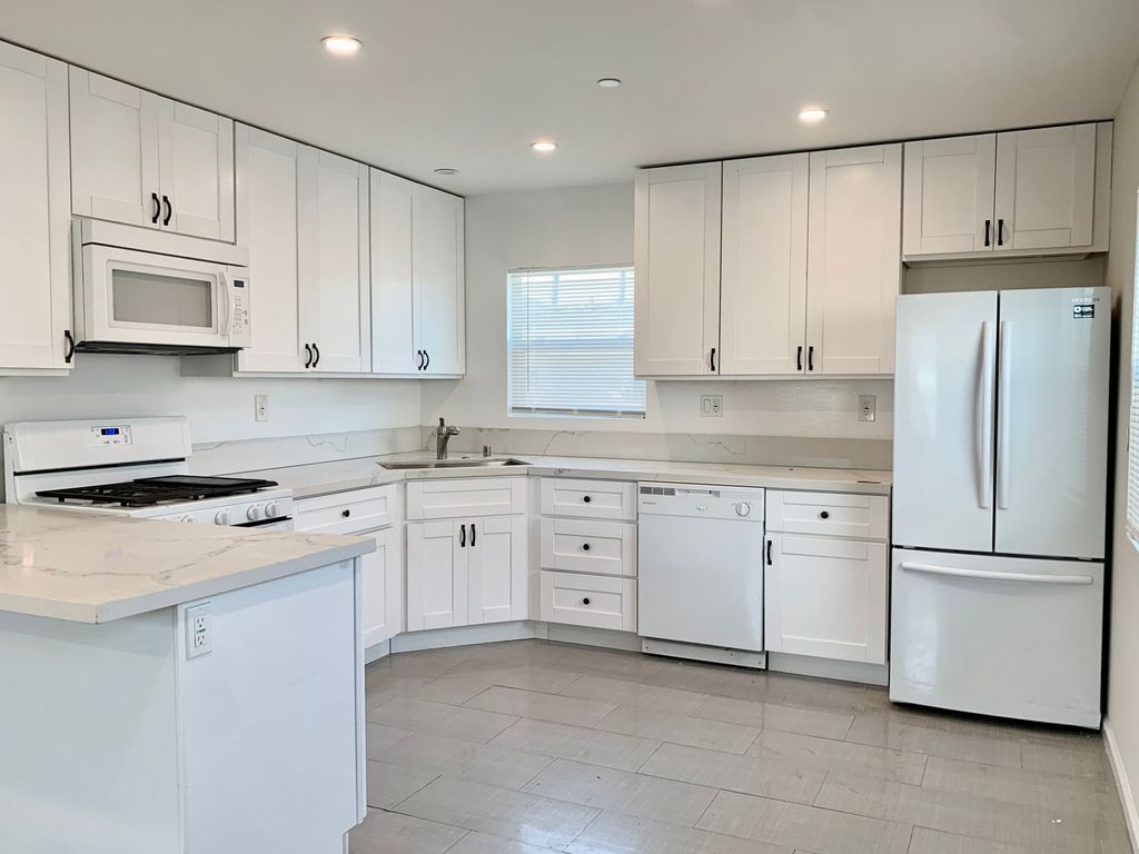 Imperial Beach, CA Trulia