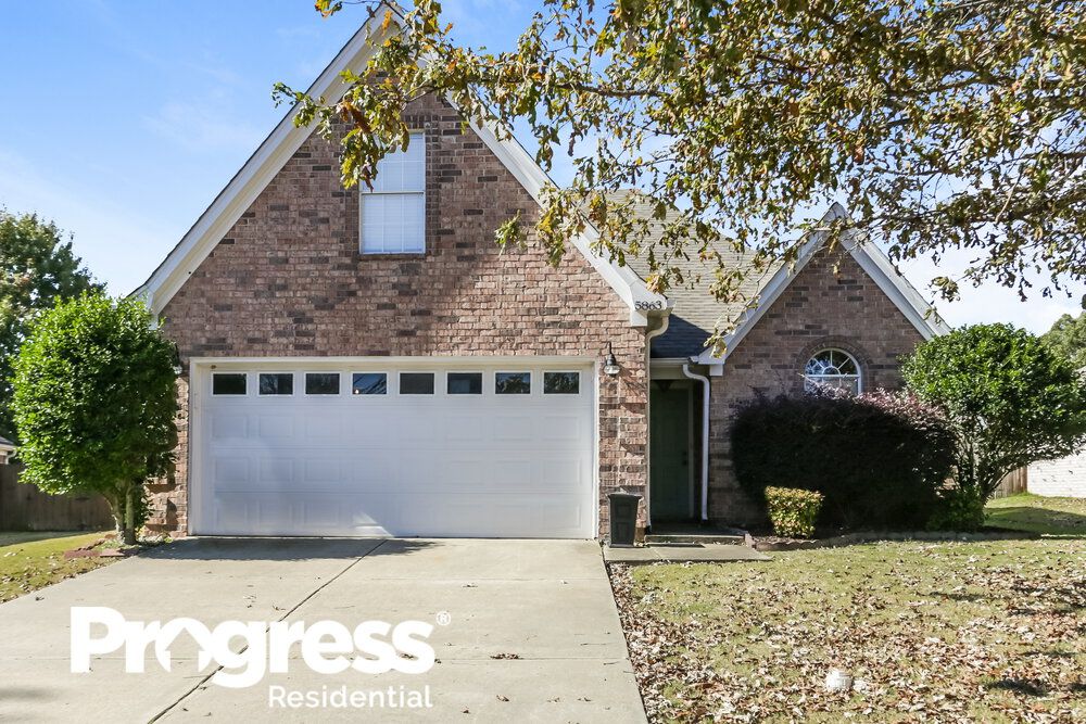 5863 Stafford Dr, Southaven, MS 38671