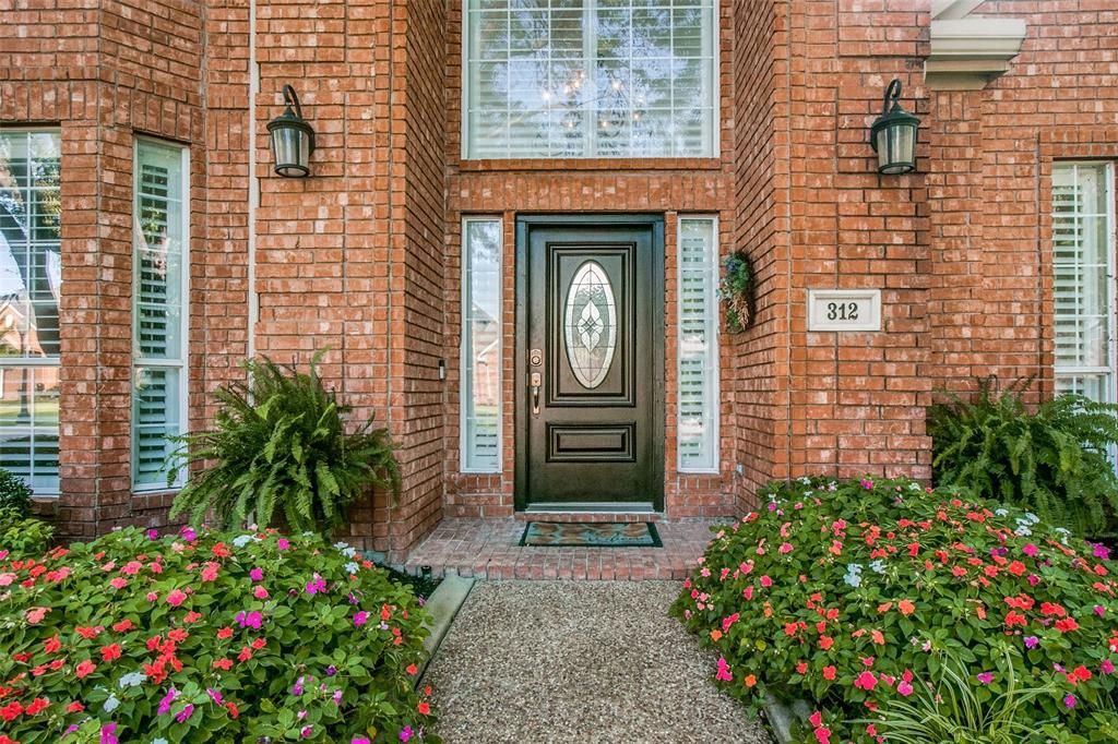 312 Brushy Creek Trl, Coppell, TX 75019