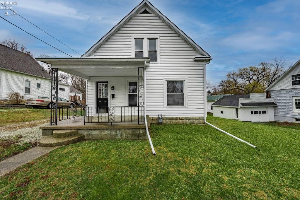 140 Mechanic St, Clyde, OH 43410 Trulia