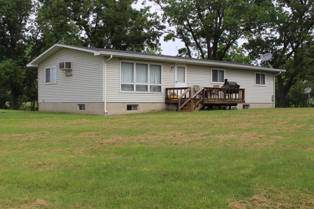 59216 300th St, Cambridge, IA 50046 Trulia