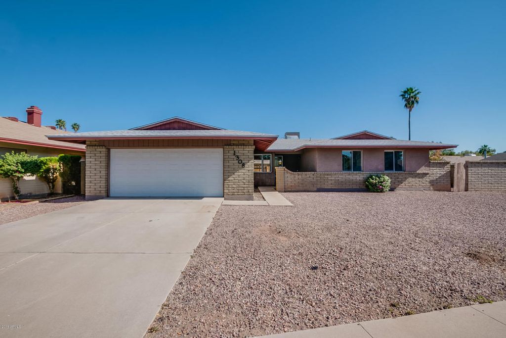 1308 W Obispo Ave, Mesa, AZ 85202