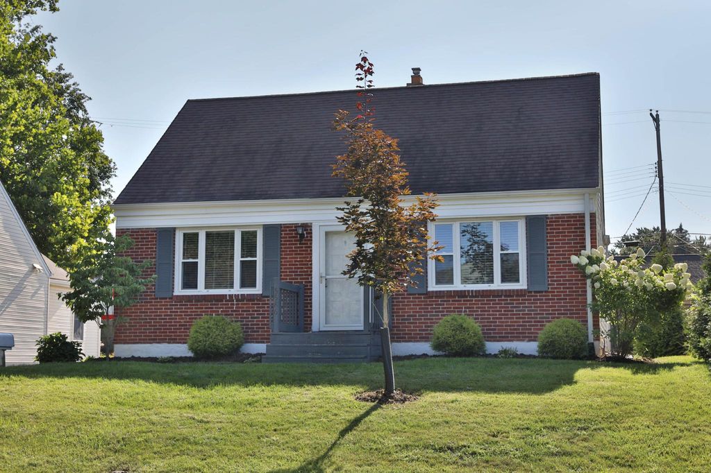 5586 Emerson Ave, Worthington, OH 43085