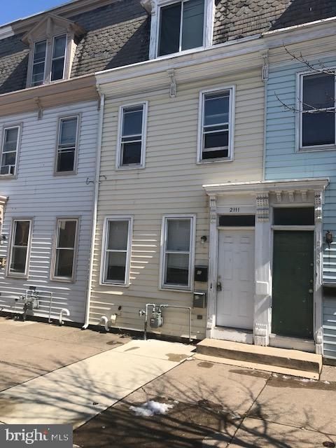 2111 Moore St, Harrisburg, PA 17110