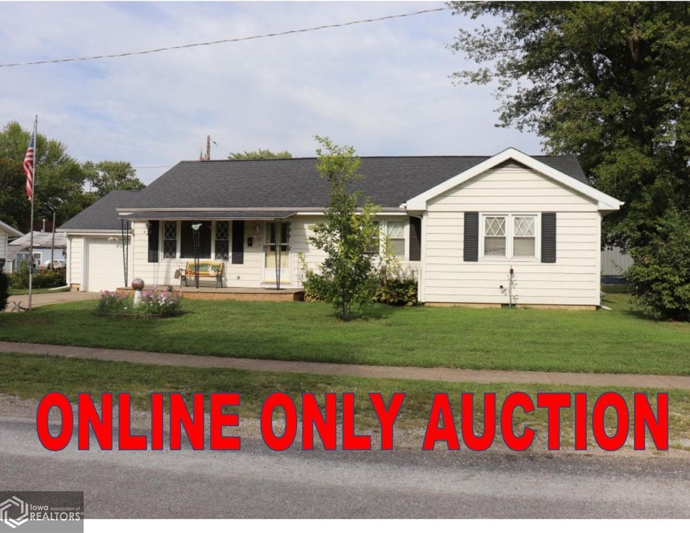 192 Pine St, Dallas City, IL 62330