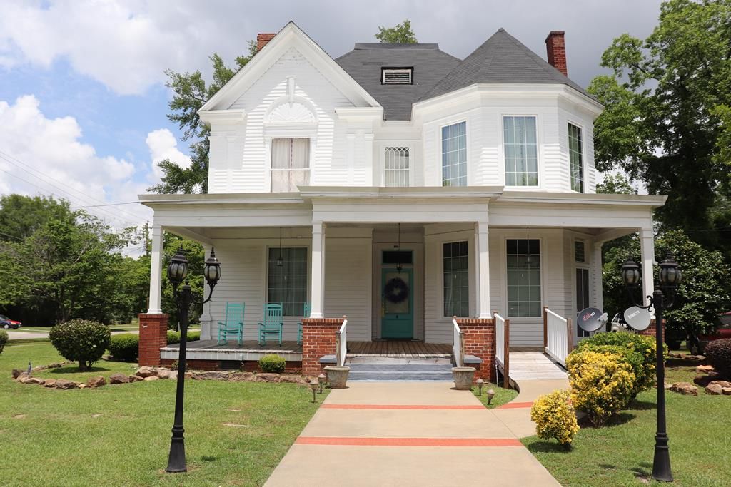 301 E Broad St, Louisville, GA 30434