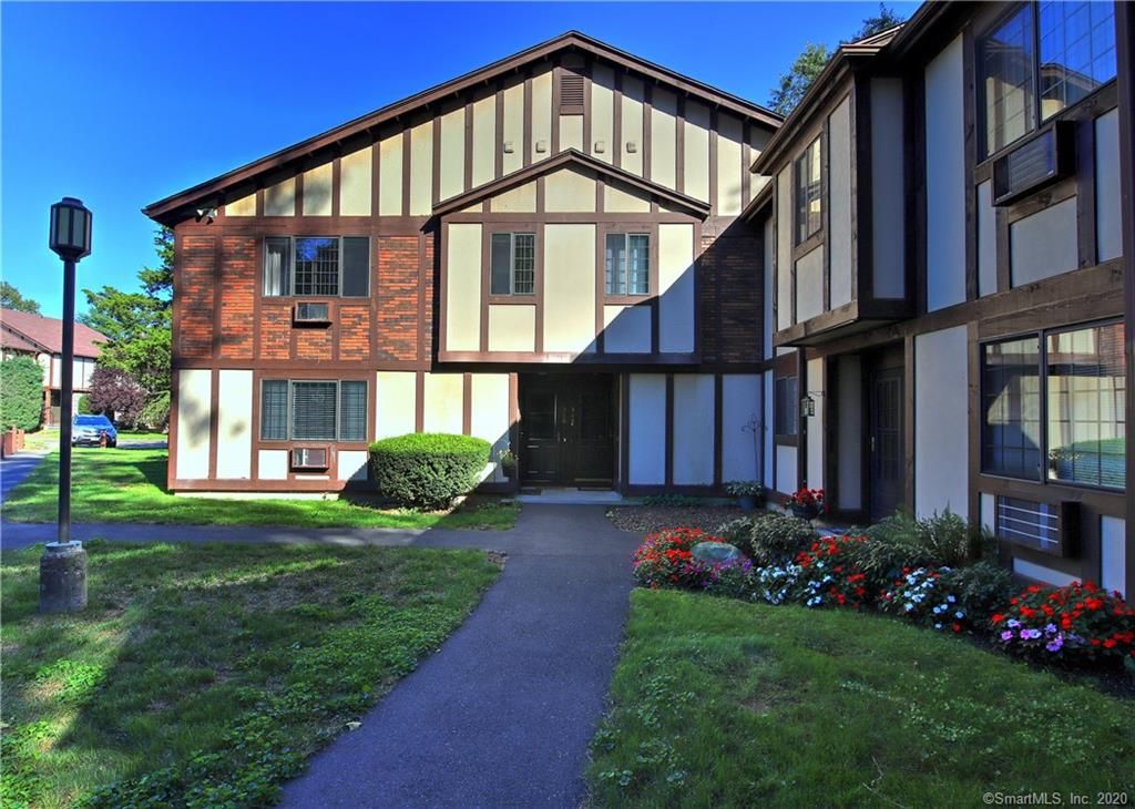 310 Foxwood Ln 310, Milford, CT 1 Bed, 1 Bath Condo 23 Photos Trulia