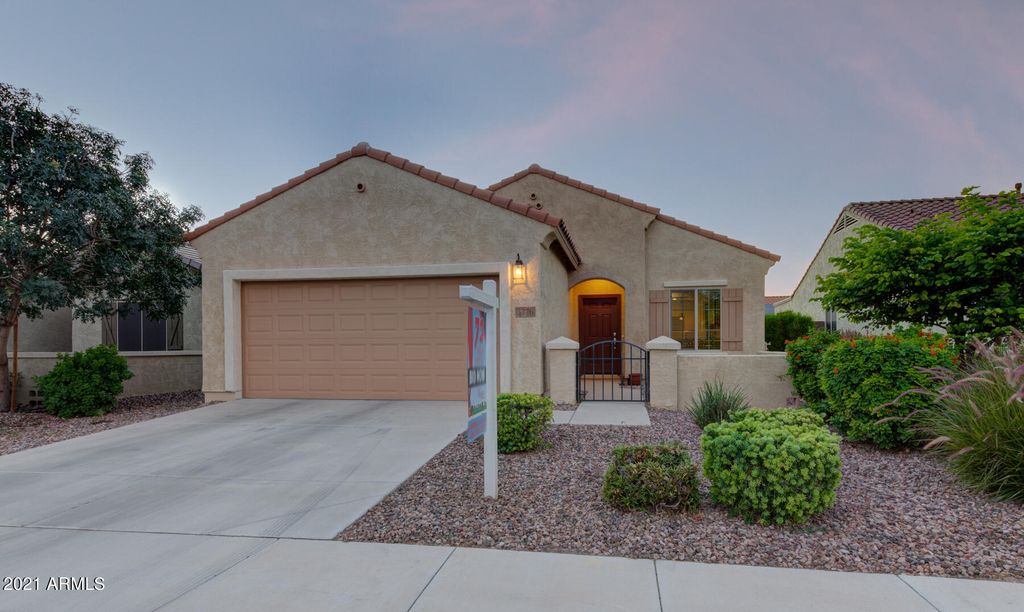 3376 N Huntington Dr, Florence, AZ 85132