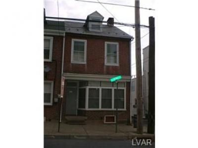 623 N  Front St, Allentown, PA 18102