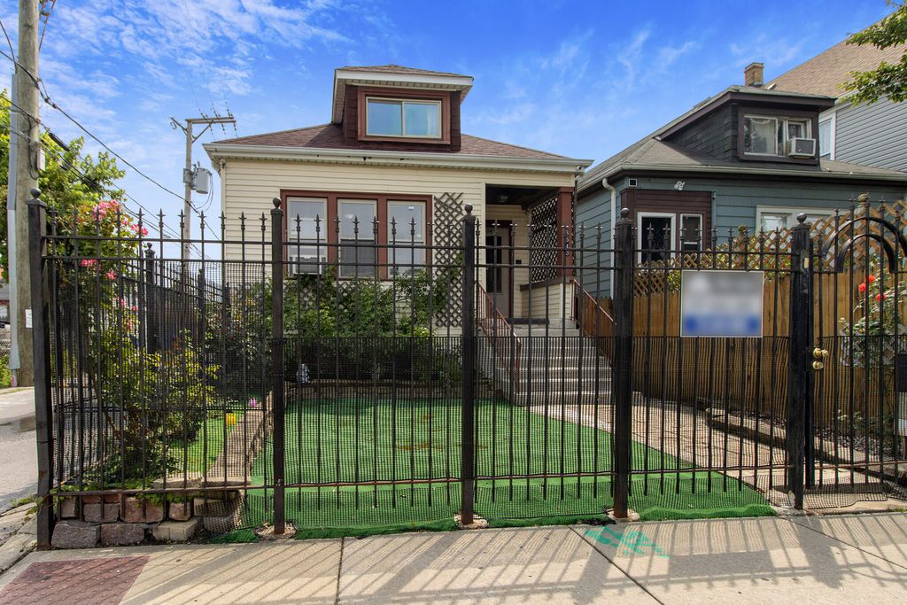 3543 N Kostner Ave, Chicago, IL 60641