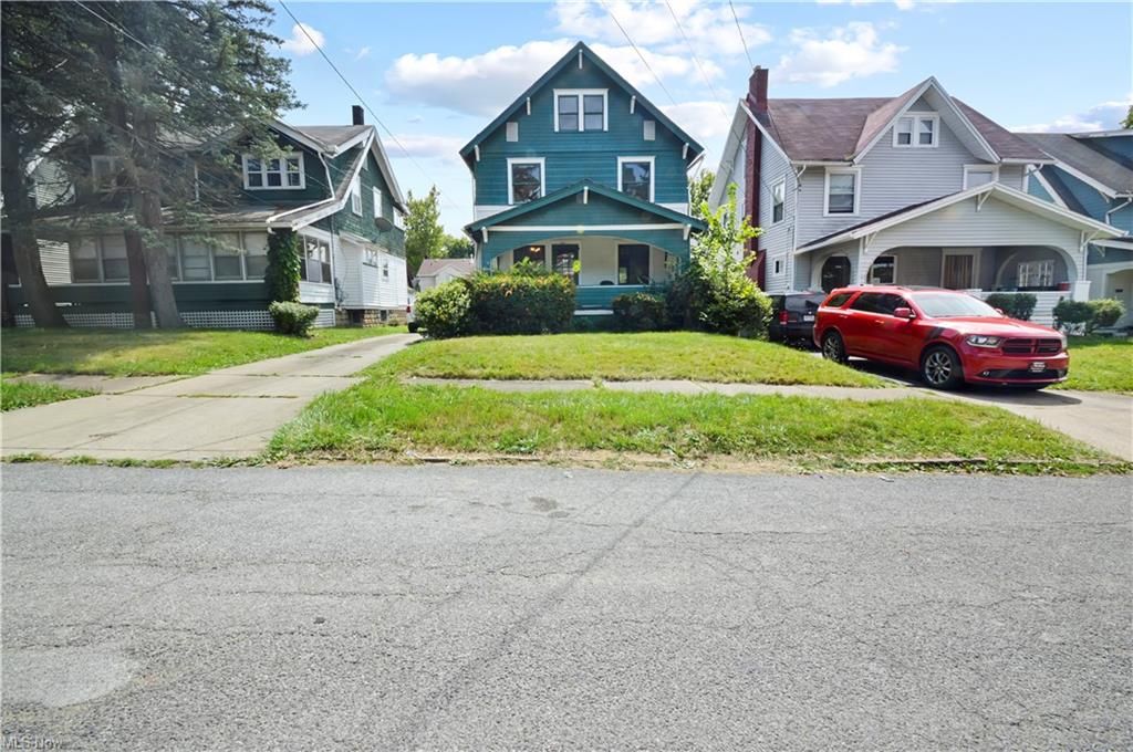 605 W Warren Ave, Youngstown, OH 44511