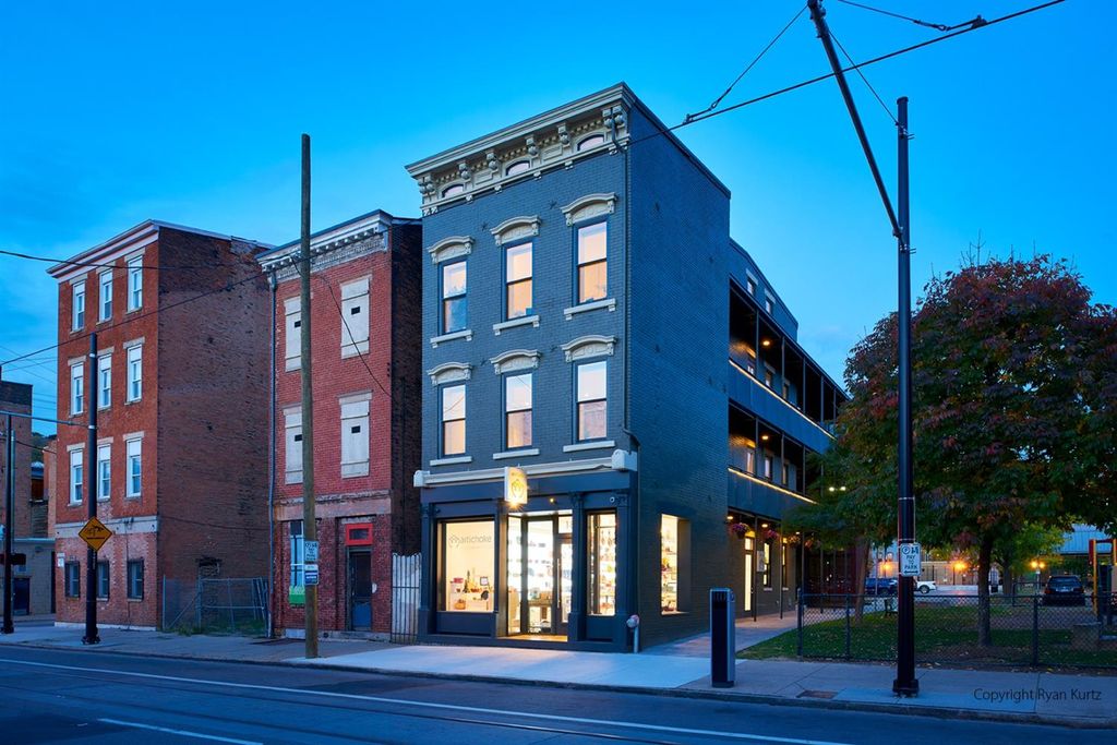 9f8e3cbabdd5f3d5debc130cd36f36b8 full