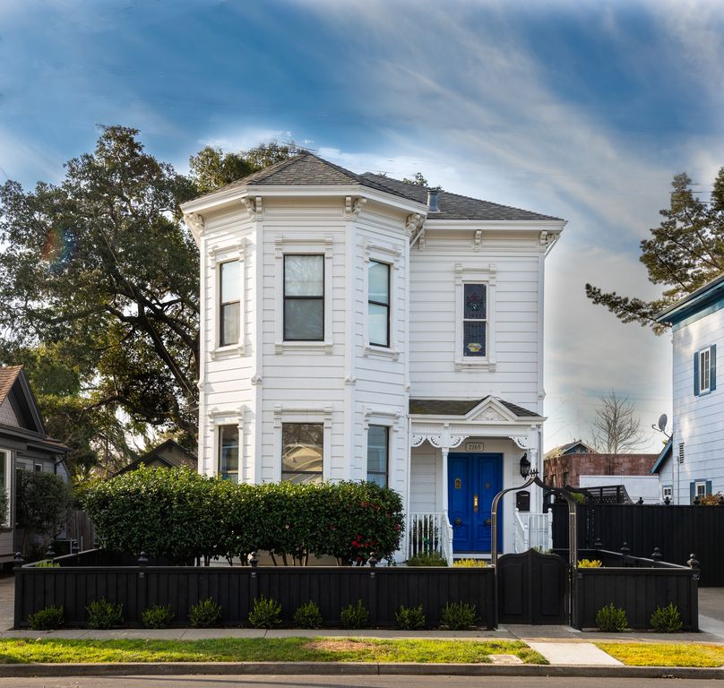 9f916aae513cdd29da8192a591e8c29b full