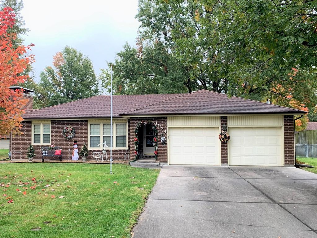 1024 S Sunrise Dr, Marshall, MO 65340 Trulia