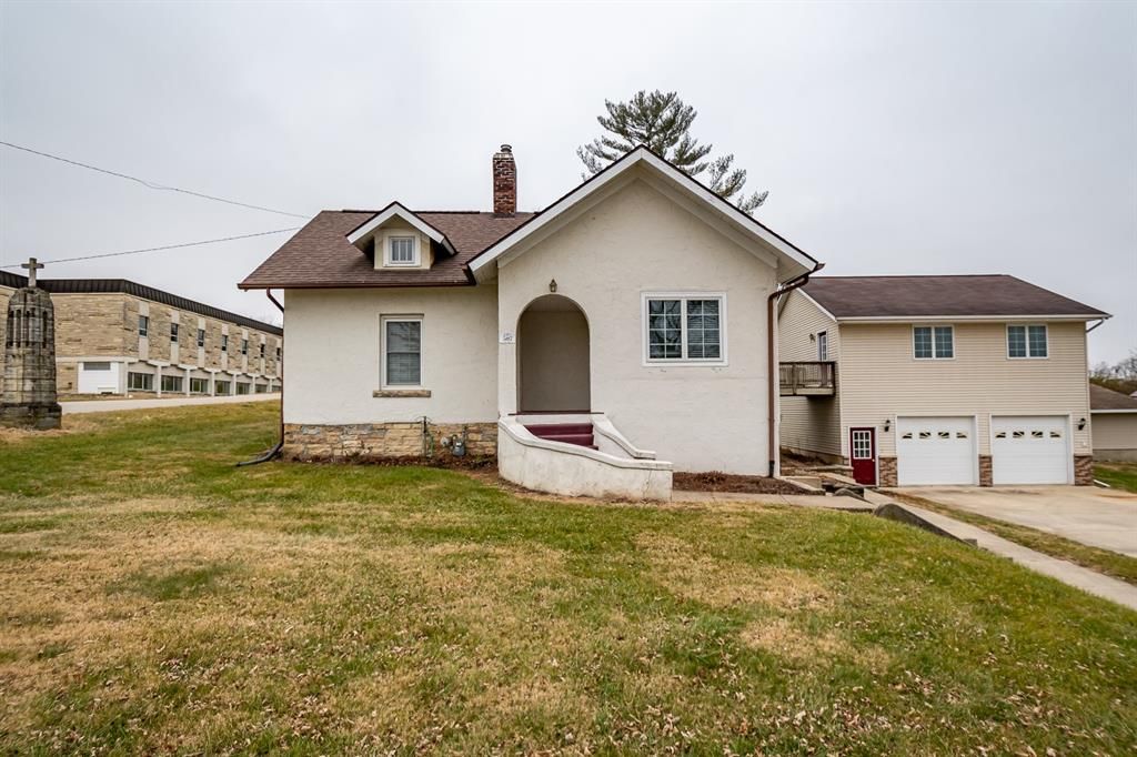 507 N High St, Anamosa, IA 52205 Trulia