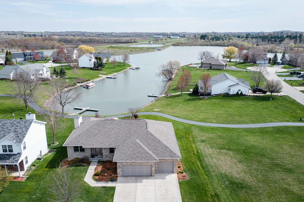 4307 Westlake Village Dr, Winnebago, IL 61088 Trulia