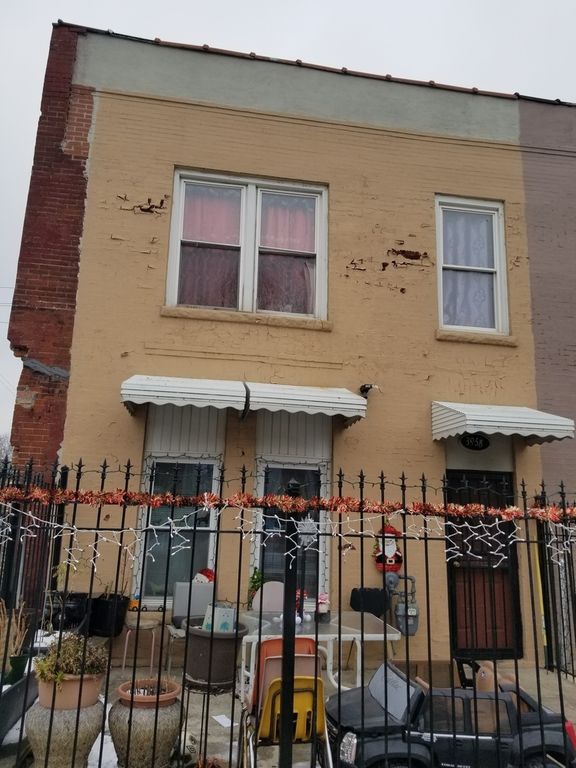 3958 W Ontario St, Chicago, IL 60624