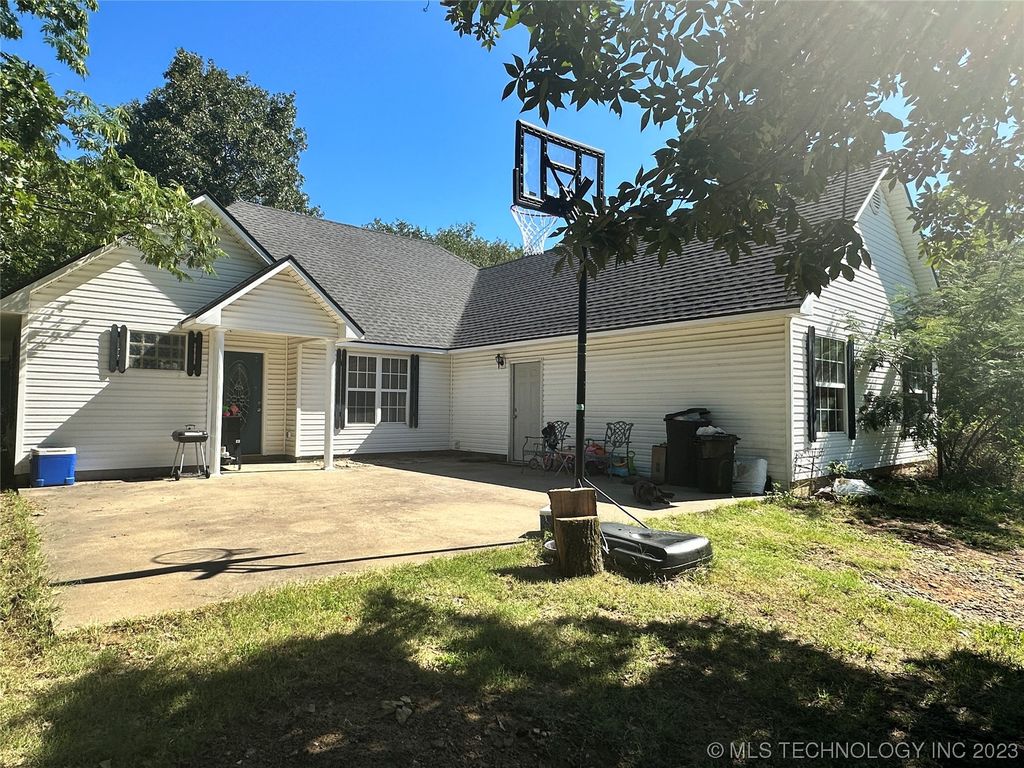 70 W Hutson St Eufaula Sportsman St 23, Eufaula, OK 74432 MLS