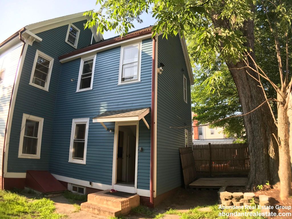 79 Partridge Ave, Somerville, MA 02145