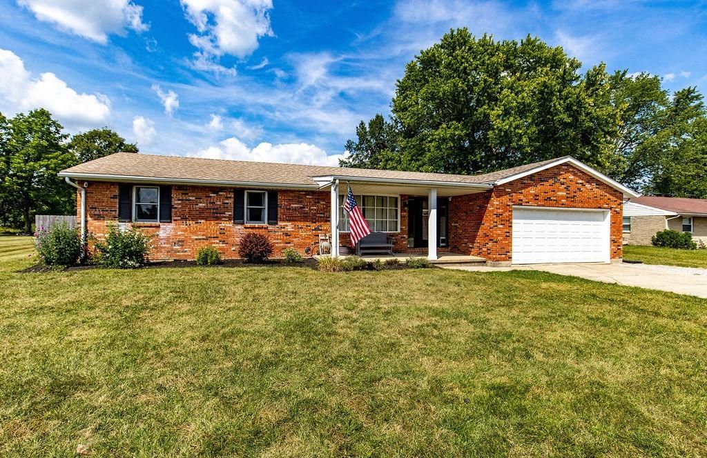 8396 May Ave, Middletown, OH 45042